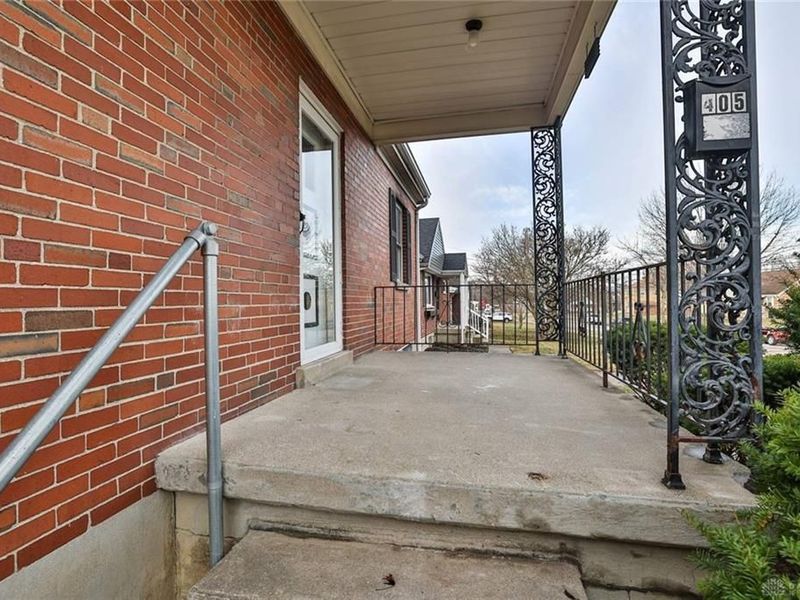 405 Home Avenue, Cincinnati, OH 45215 Photo 3