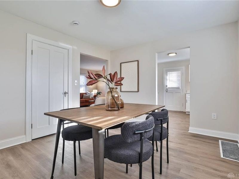 405 Home Avenue, Cincinnati, OH 45215 Photo 9