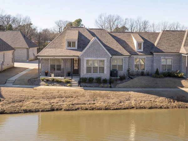 3028 WILTSHIRE CV, Bartlett, TN 38133