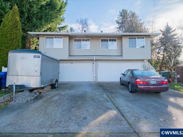 1815 S Skyline Ct, Salem, OR 97306