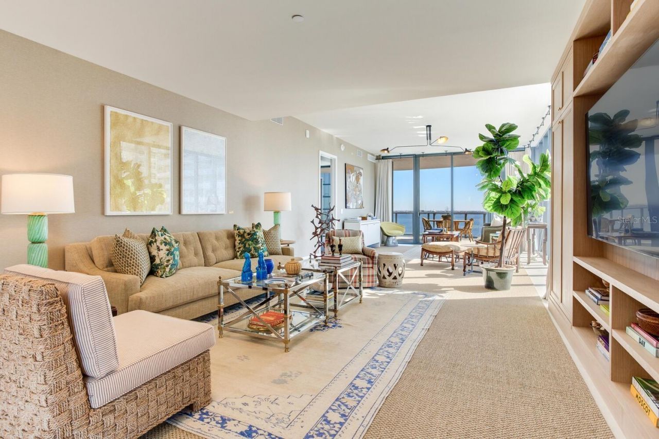 3015 S Ysabella Avenue, Unit 904, Tampa, FL 33629 Photo