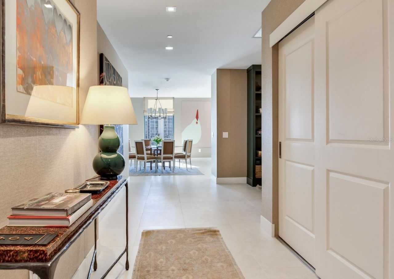3015 S Ysabella Avenue, Unit 904, Tampa, FL 33629 Photo