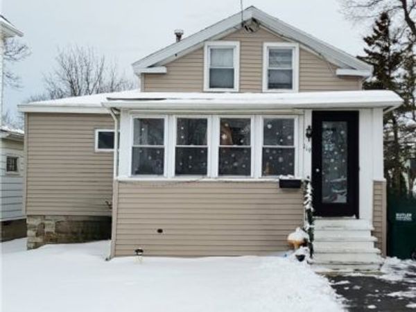 119 W Cayuga Street, Oswego, NY 13126