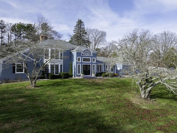 15 Griffing Pond , Branford, CT 06405