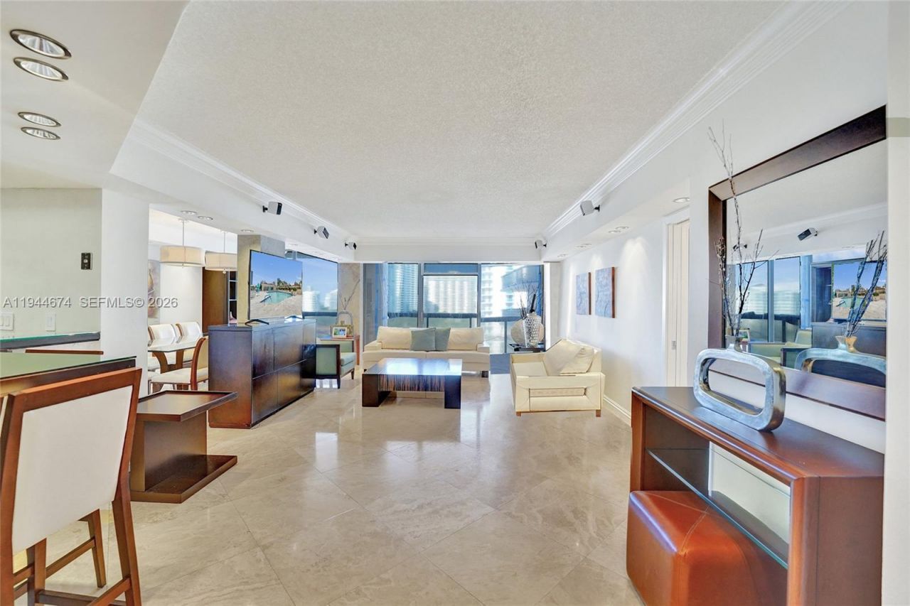 19667 Turnberry Way, Unit 12F, Aventura, FL 33180 Photo