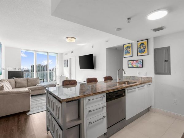 185 SW 7th St , Unit 2702, Miami, FL 33130