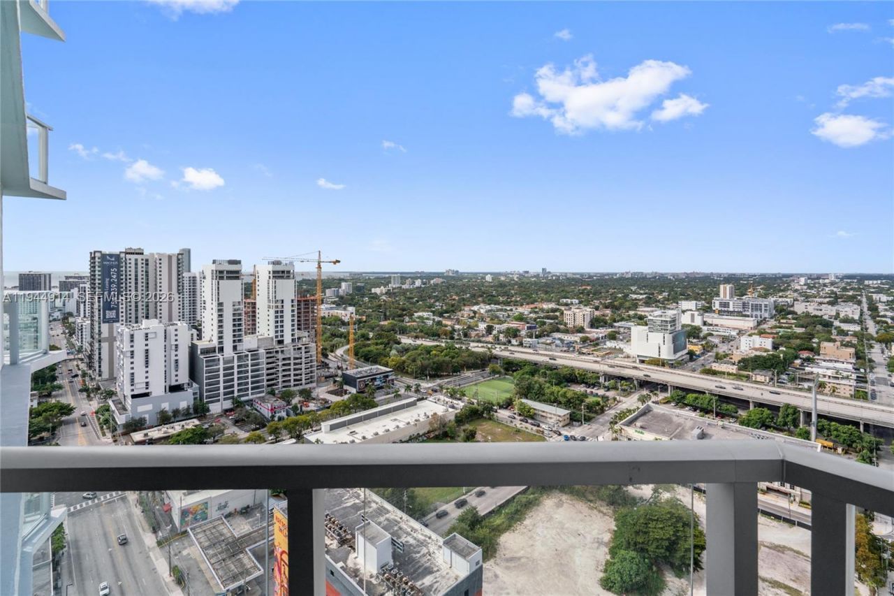 185 SW 7th St , Unit 2702, Miami, FL 33130 Photo