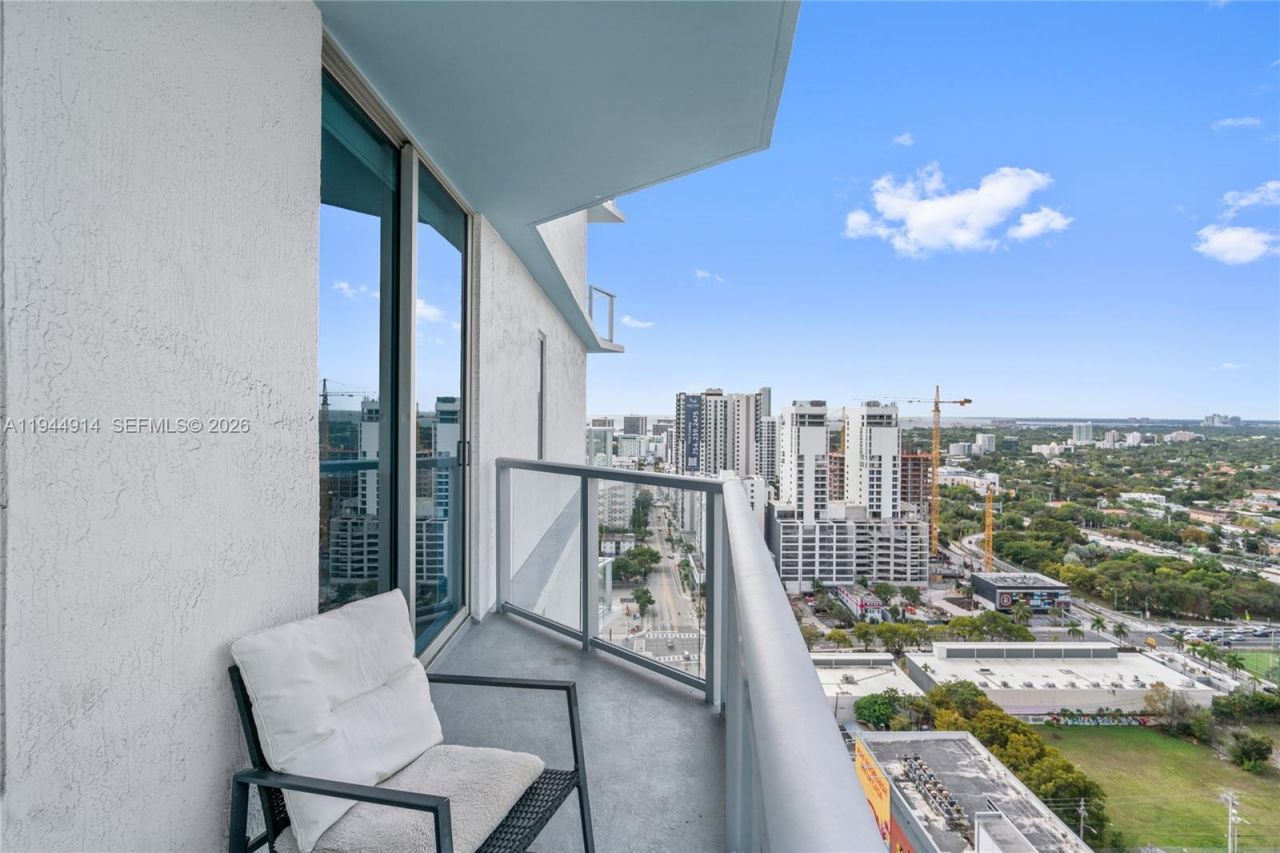 185 SW 7th St , Unit 2702, Miami, FL 33130 Photo