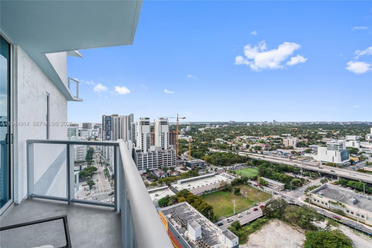 185 SW 7th St , Unit 2702, Miami, FL 33130 Photo