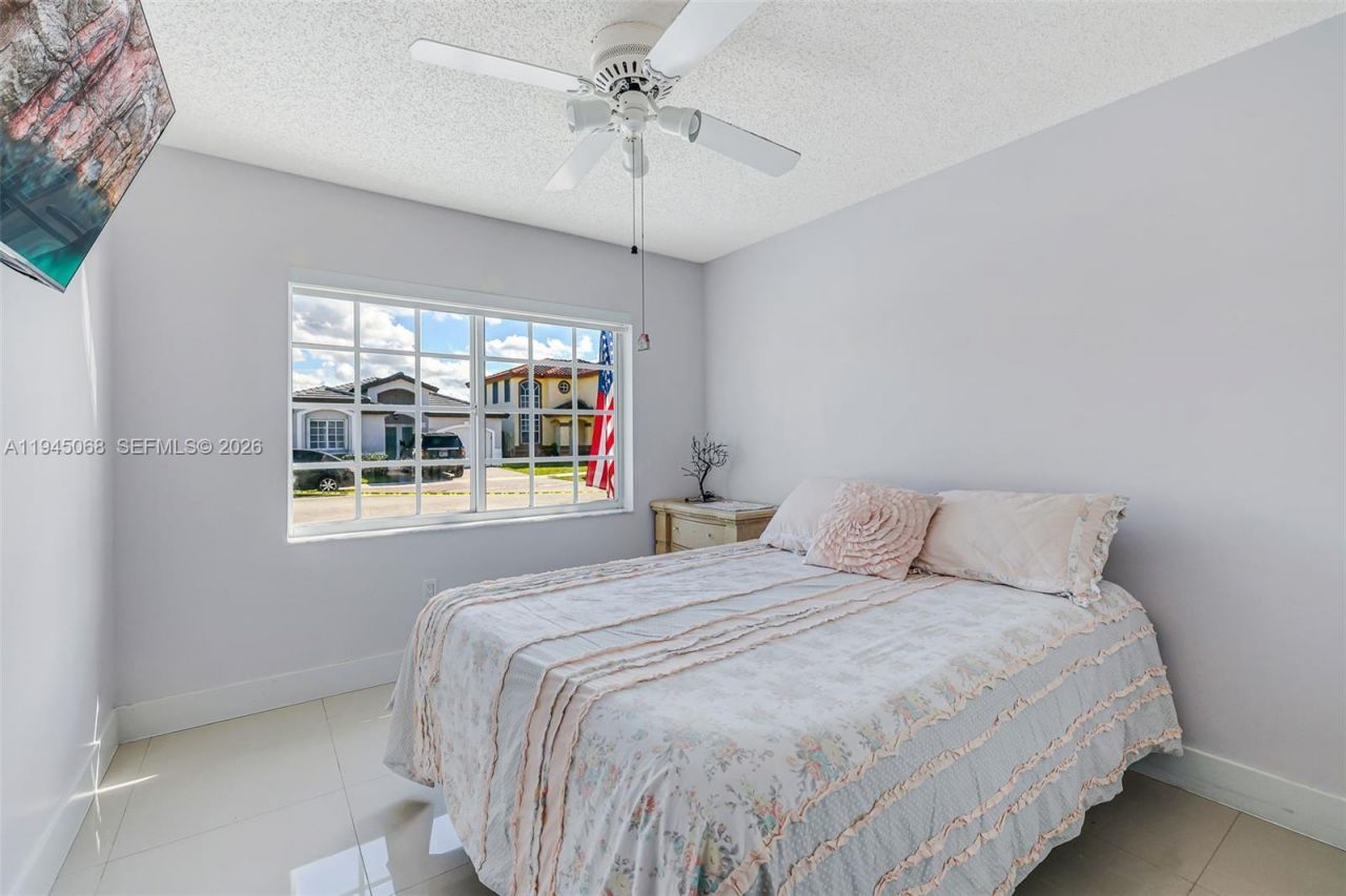 9526 SW 155th Ave, Miami, FL 33196 Photo