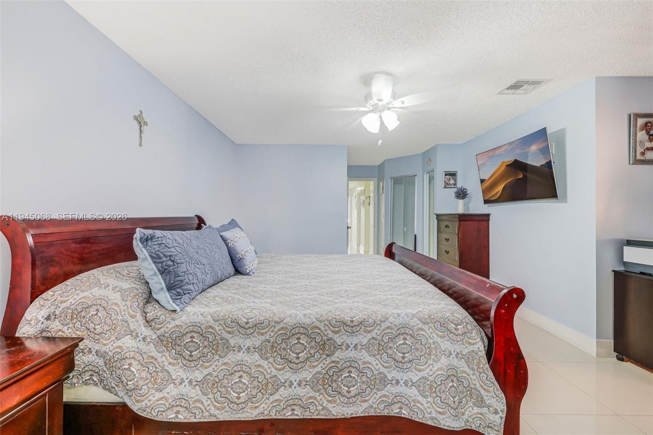 9526 SW 155th Ave, Miami, FL 33196 Photo