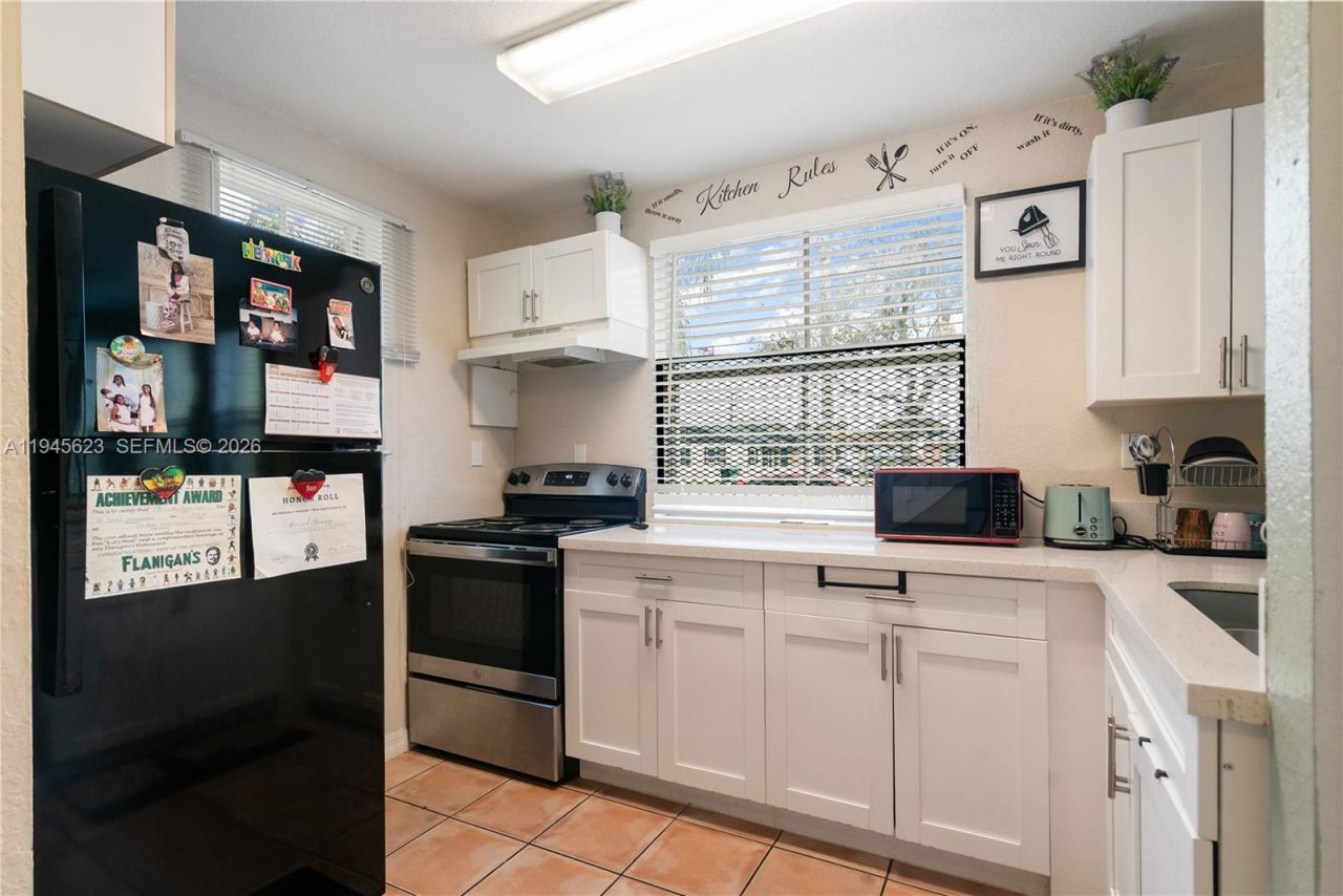 19620 SW 103rd Ct, Unit 1-1, Cutler Bay, FL 33157 Photo