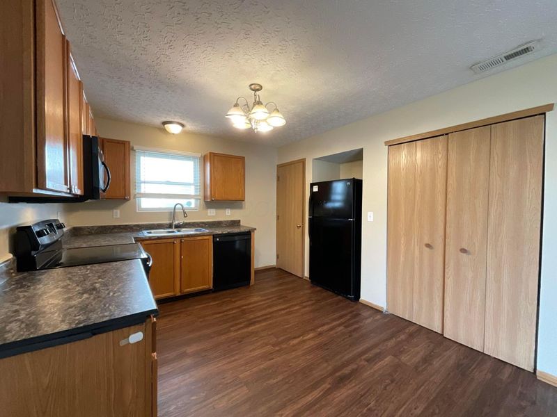 7754 Jefferson Run, Unit 93, Blacklick, OH 43004 Photo 5