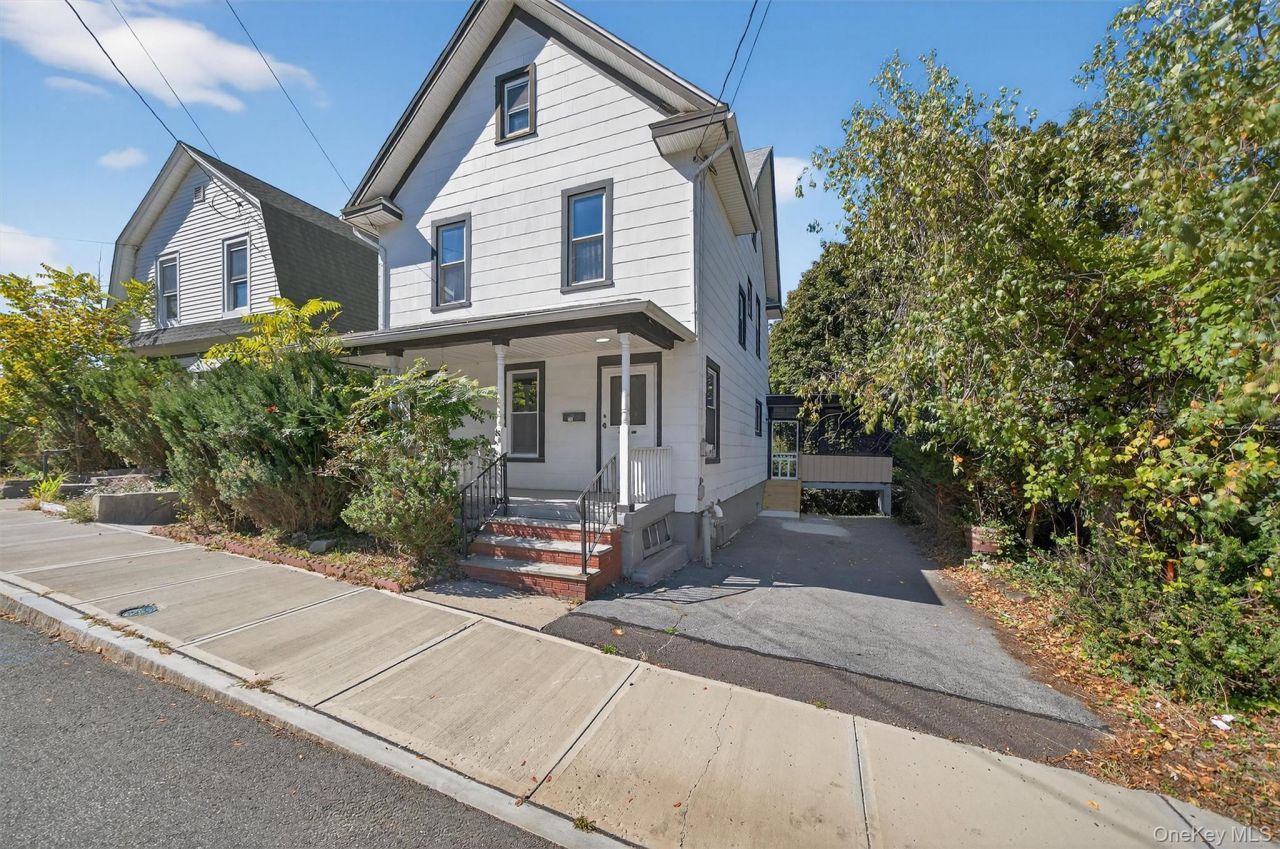 26 Ridge Street, Middletown, NY 10940 Main Photo