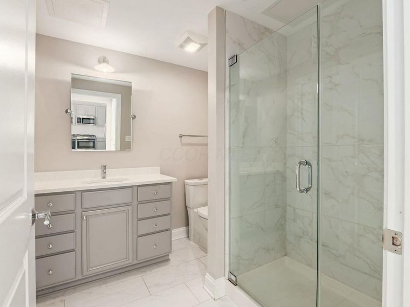 50 W Broad Street, Unit 2403, Columbus, OH 43215 Photo 14