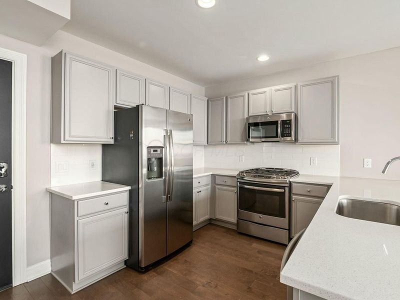 50 W Broad Street, Unit 2403, Columbus, OH 43215 Photo 8