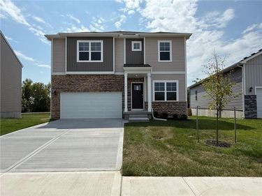 709 Fallen Leaf Drive, Belton, MO 64012