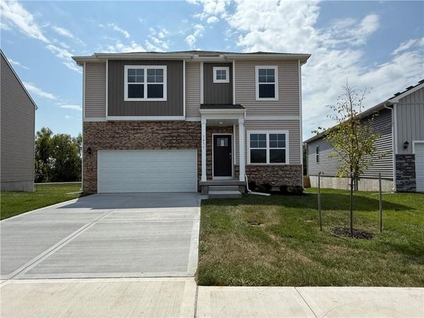 709 Fallen Leaf Drive, Belton, MO 64012