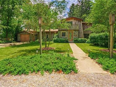 5948 Chestnut Road, Newfane, NY 14108