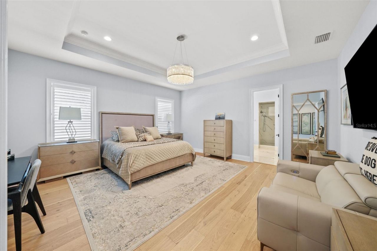 3301 W Lawn Avenue, Tampa, FL 33611 Photo