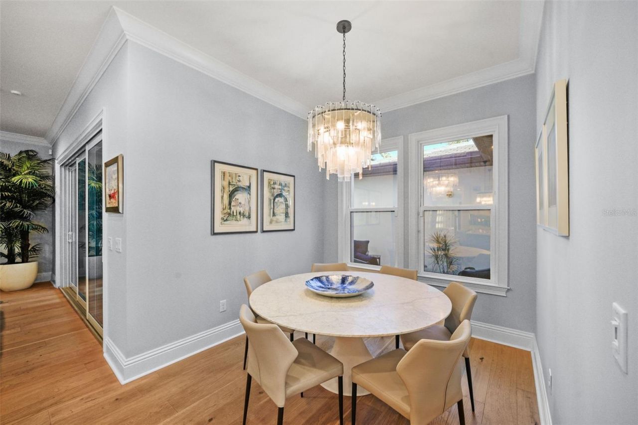 3301 W Lawn Avenue, Tampa, FL 33611 Photo