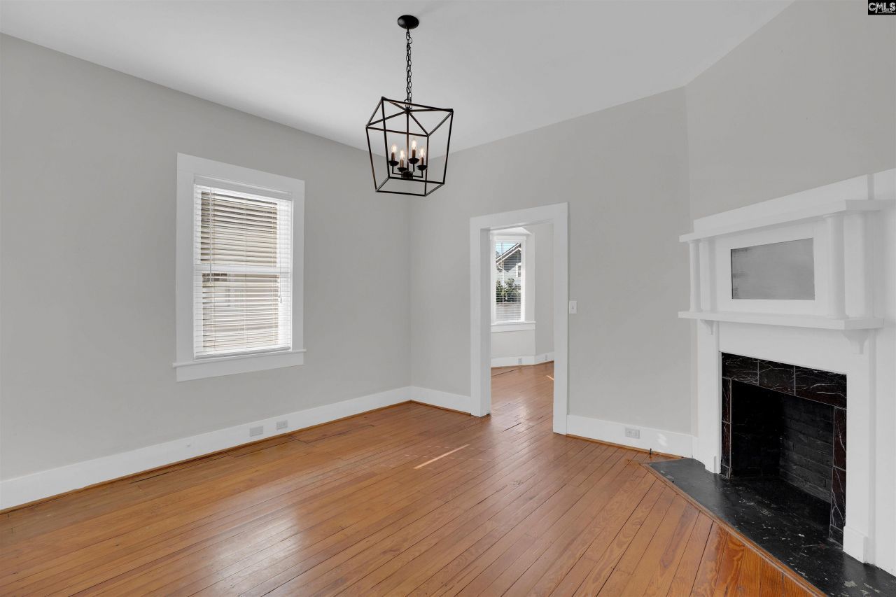 1125 Hagood Avenue Photo 11