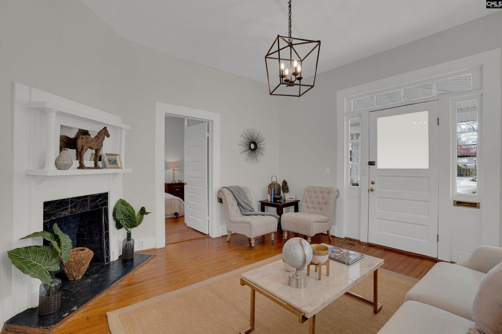 1125 Hagood Avenue Photo 6