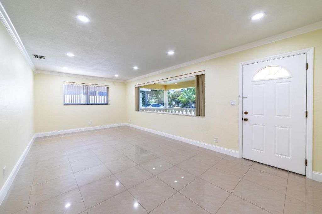 3730 NE 13th Terrace, Pompano Beach, FL 33064 Photo