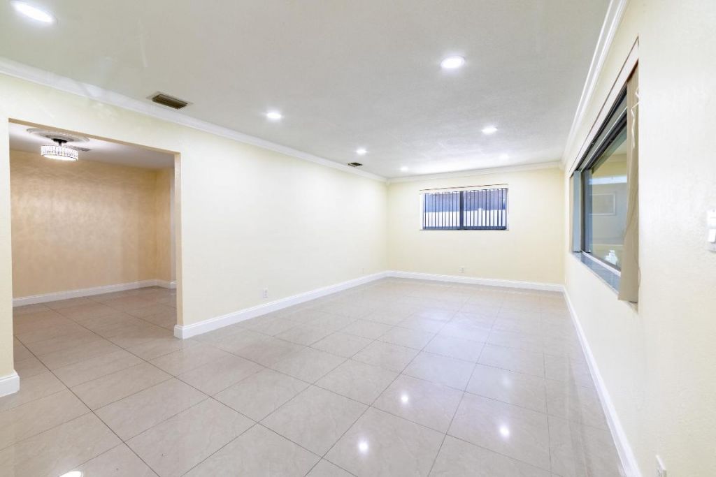 3730 NE 13th Terrace, Pompano Beach, FL 33064 Photo