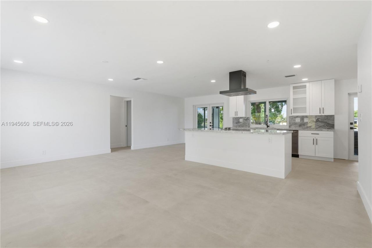 5805 NW 72nd Ave , Tamarac, FL 33321 Photo