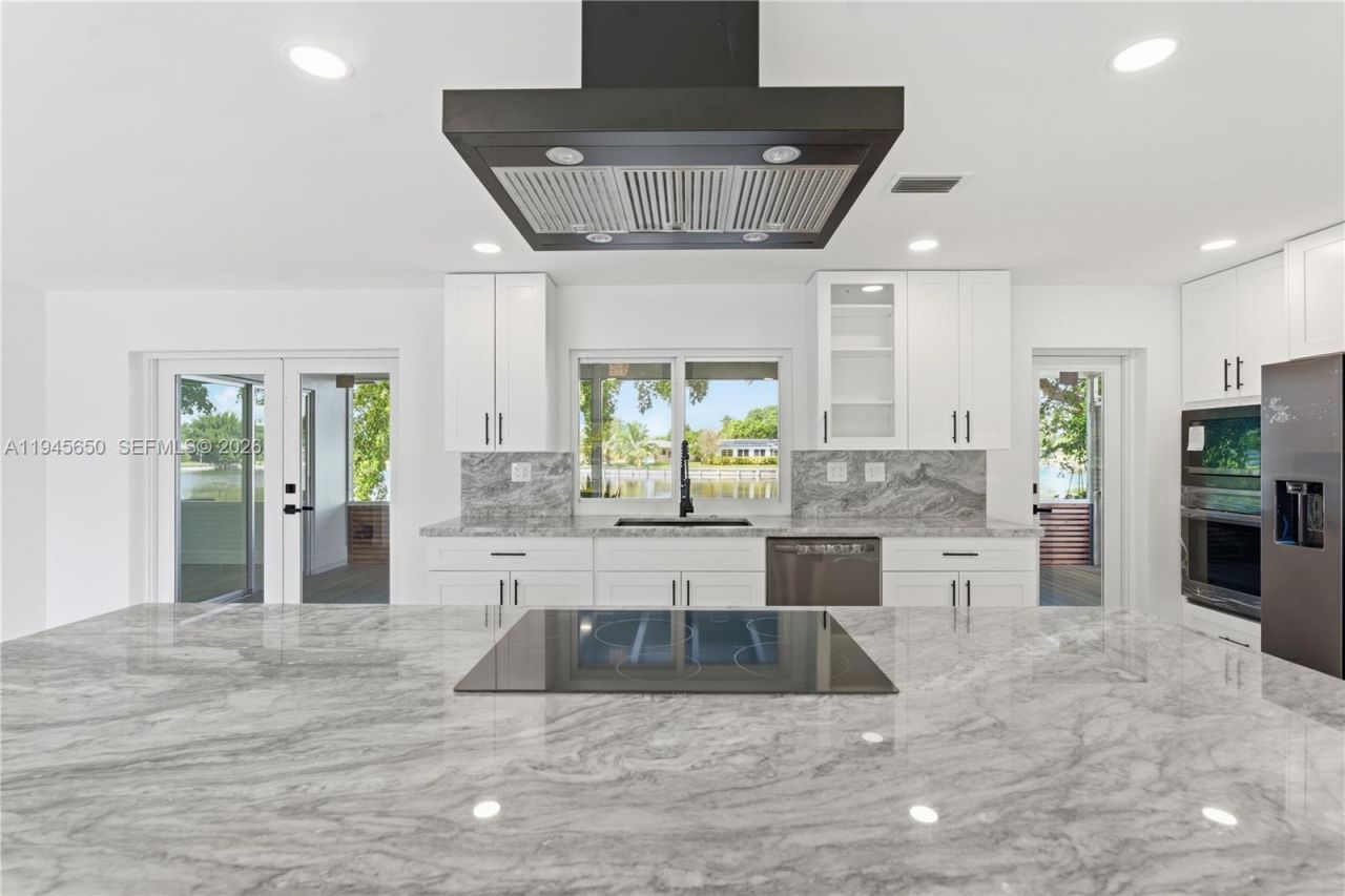 5805 NW 72nd Ave , Tamarac, FL 33321 Photo