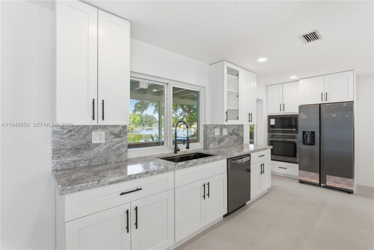 5805 NW 72nd Ave , Tamarac, FL 33321 Photo