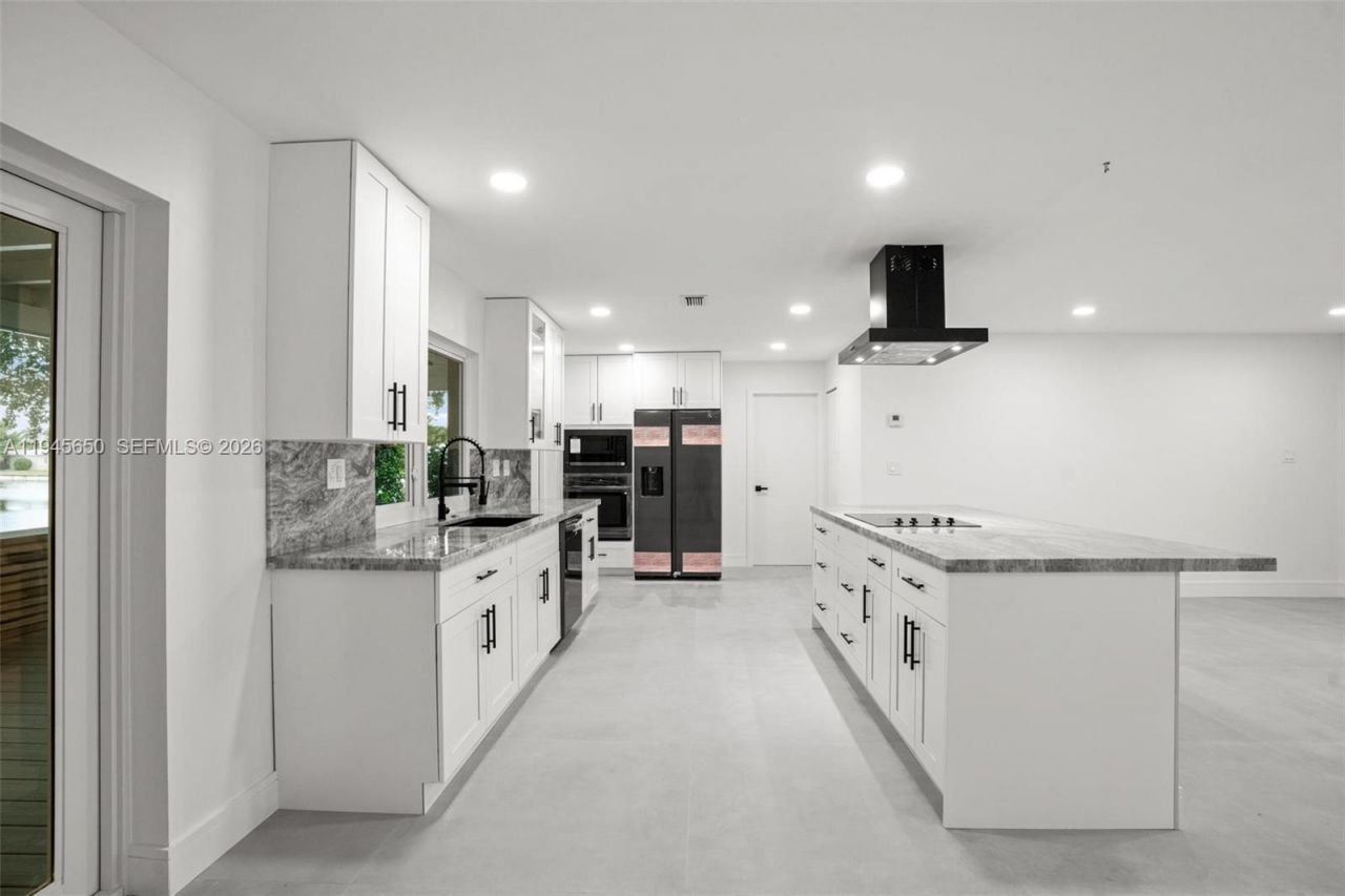 5805 NW 72nd Ave , Tamarac, FL 33321 Photo