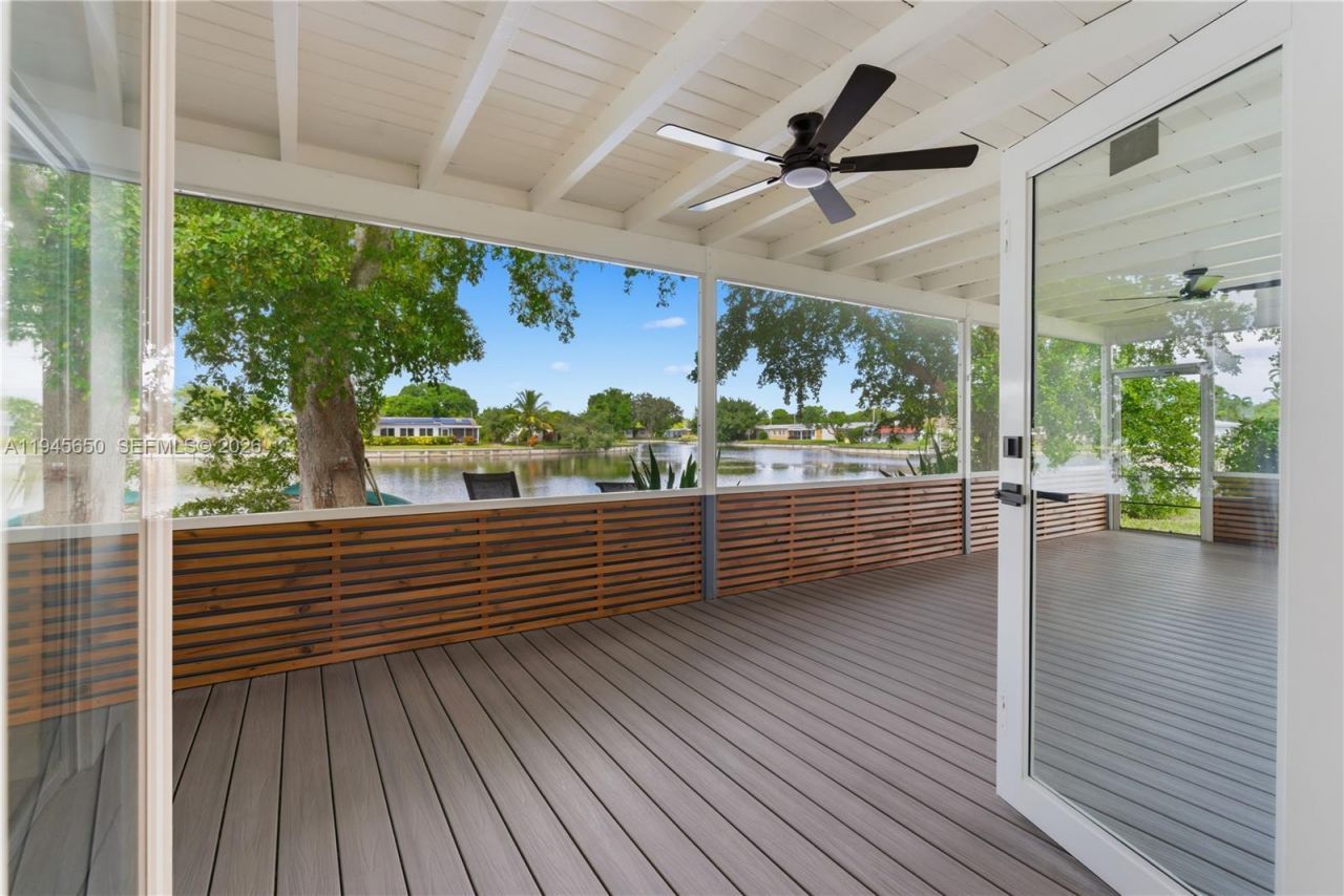 5805 NW 72nd Ave , Tamarac, FL 33321 Photo