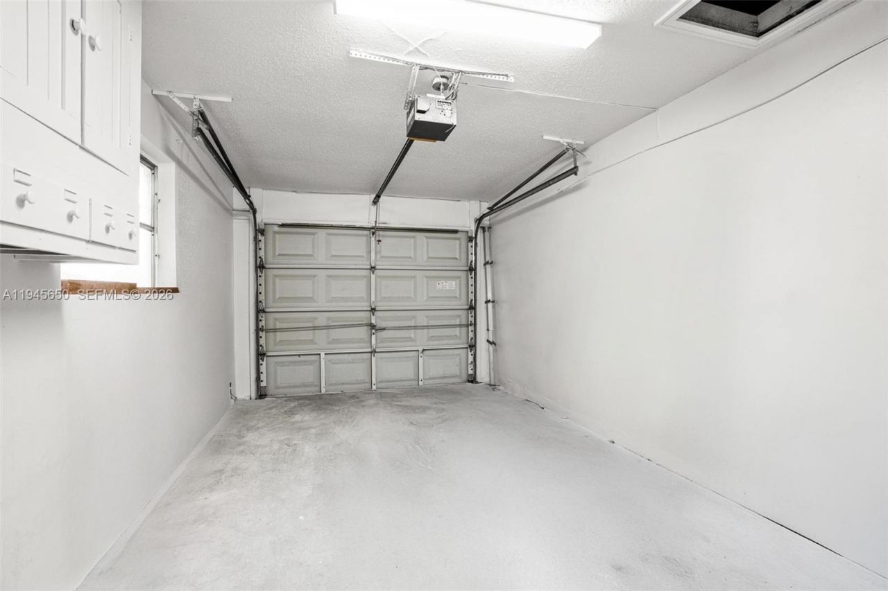 5805 NW 72nd Ave , Tamarac, FL 33321 Photo