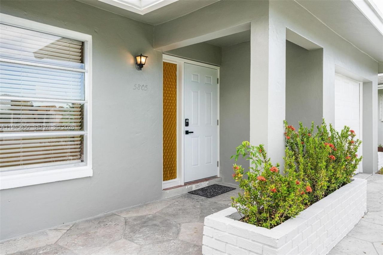 5805 NW 72nd Ave , Tamarac, FL 33321 Photo