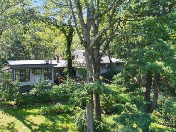 35 Saxon Woods Road , White Plains, NY 10605