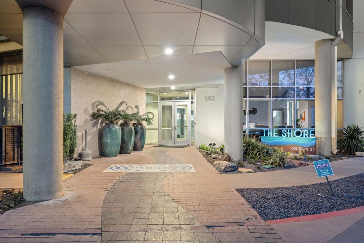 603 Davis St, Unit 1101, Austin, TX 78701 Main Photo