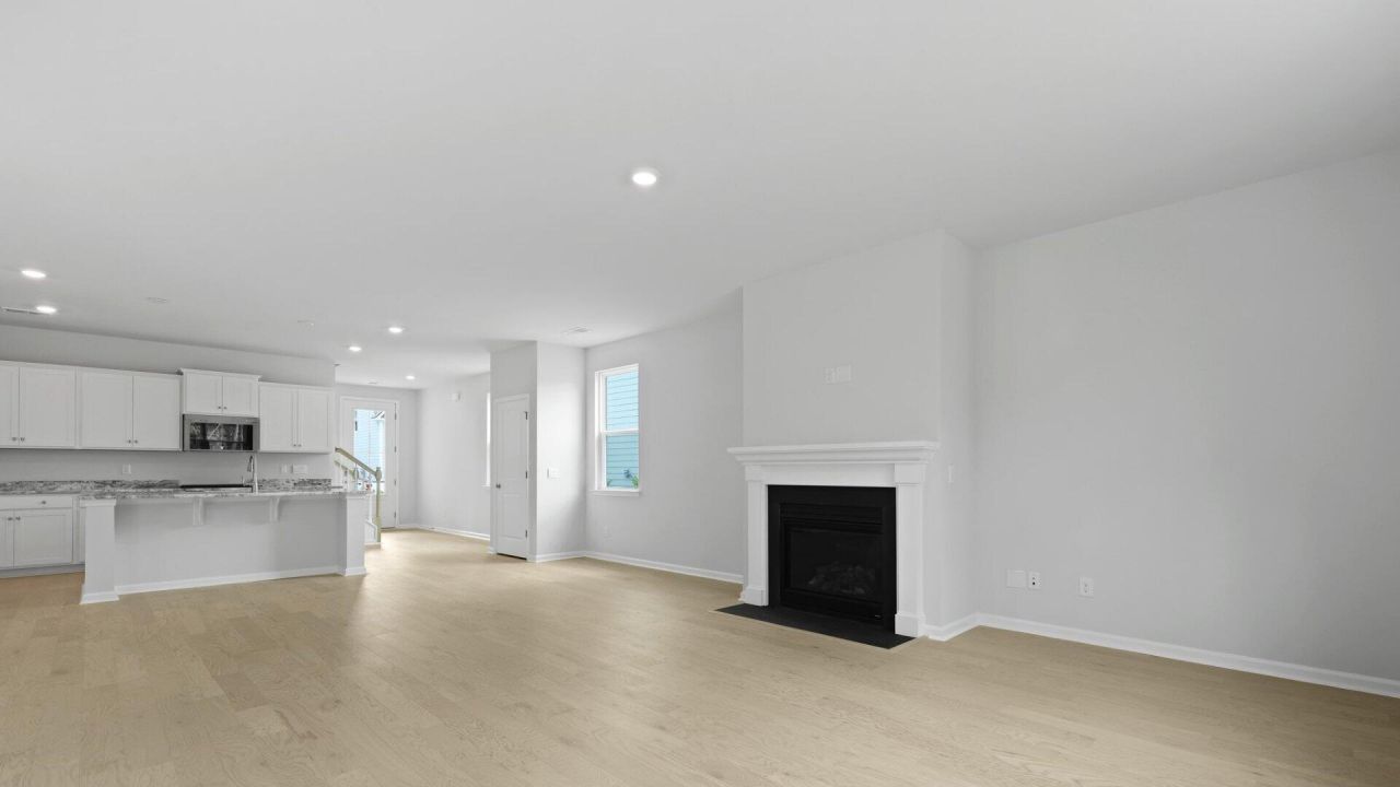 225 Seele Street Photo 11