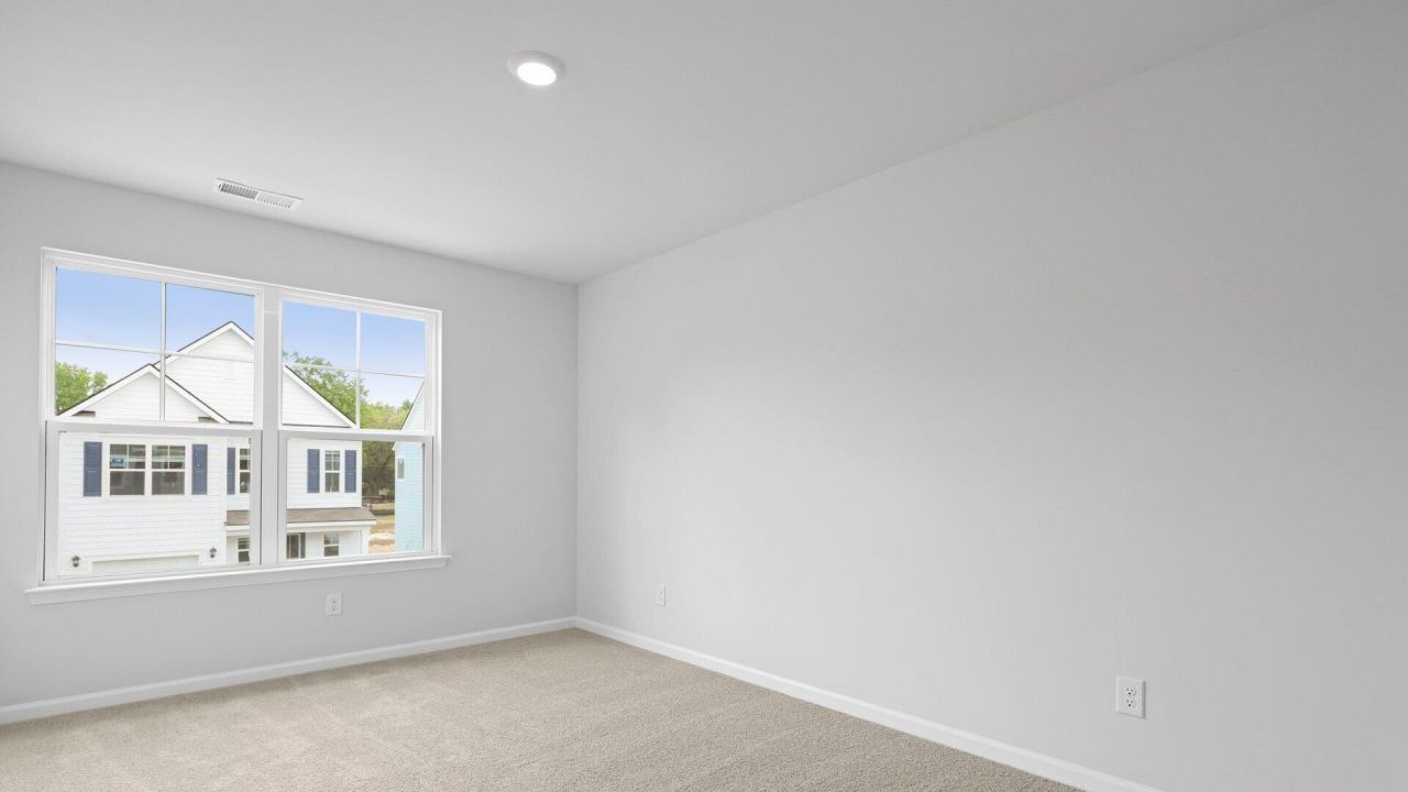 225 Seele Street Photo 20