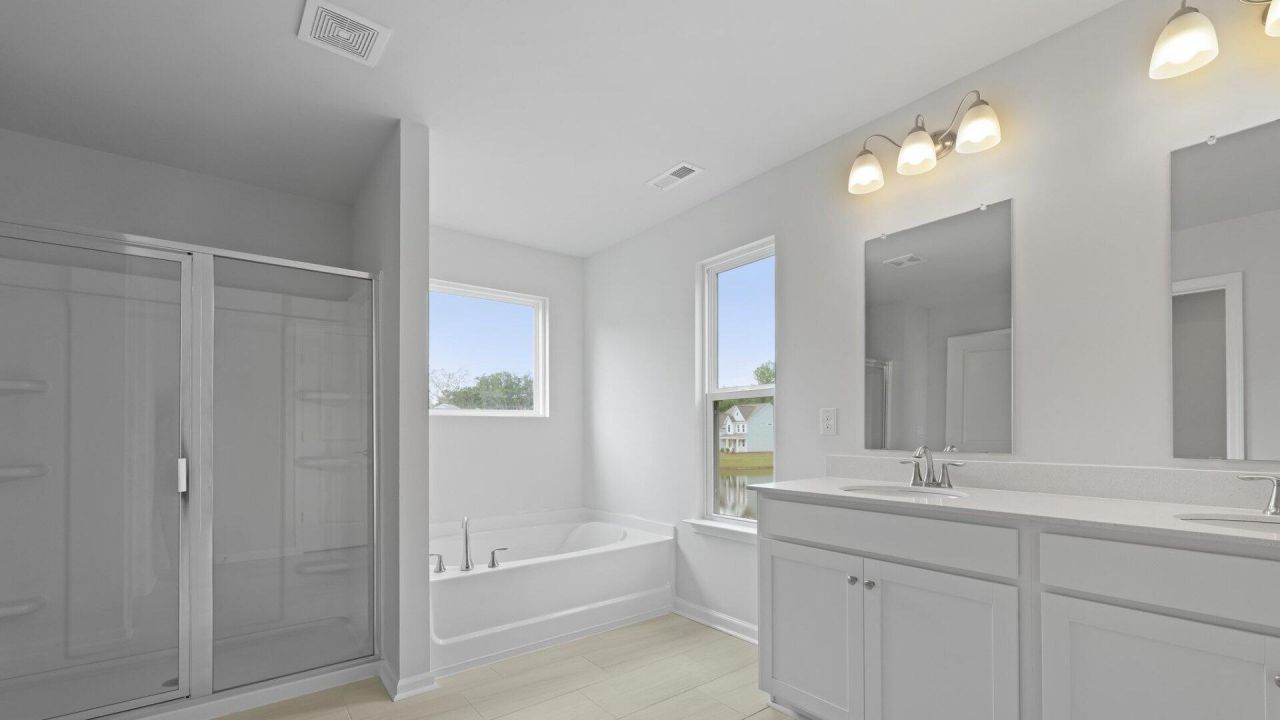 225 Seele Street Photo 5