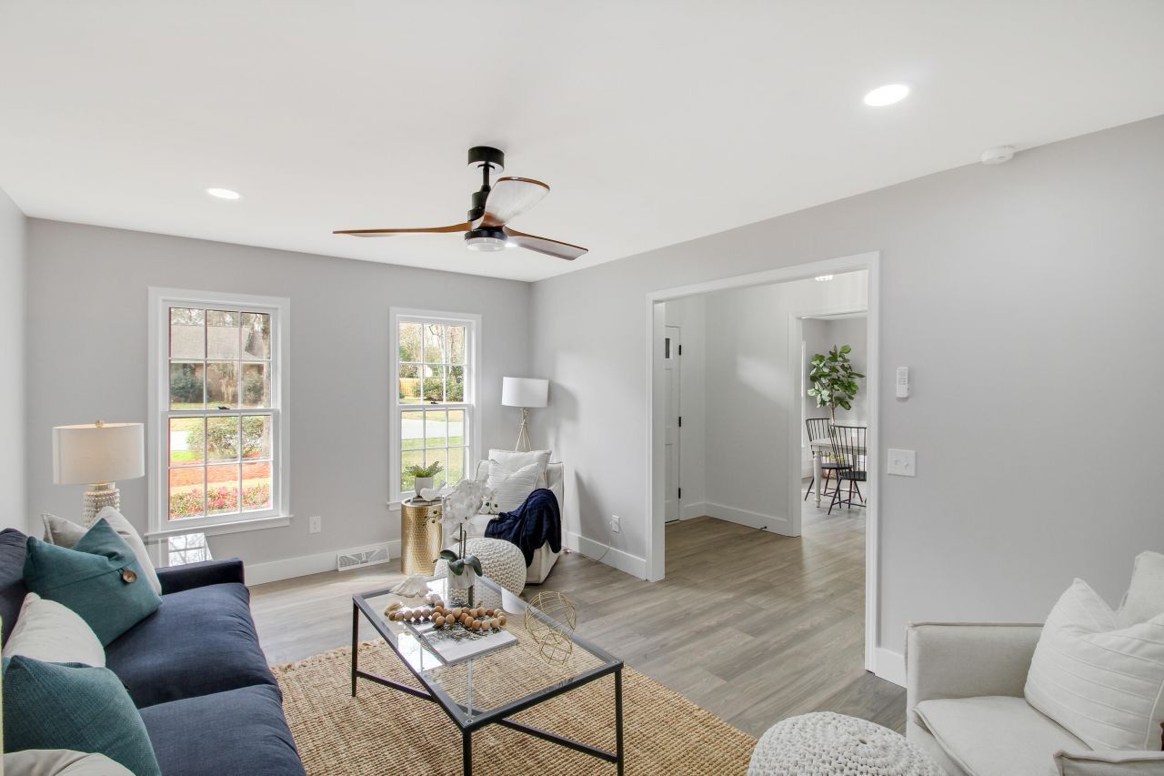 305 Mayfield Street Photo 10