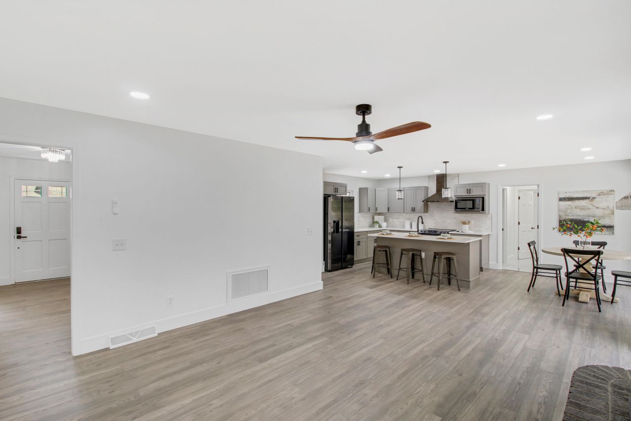 305 Mayfield Street Photo 11