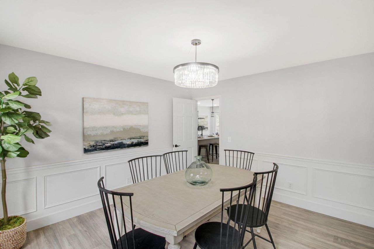 305 Mayfield Street Photo 18