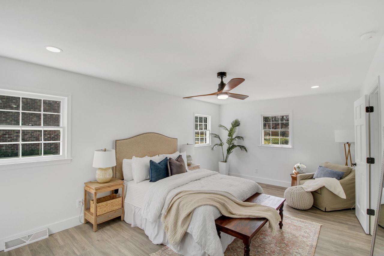 305 Mayfield Street Photo 22