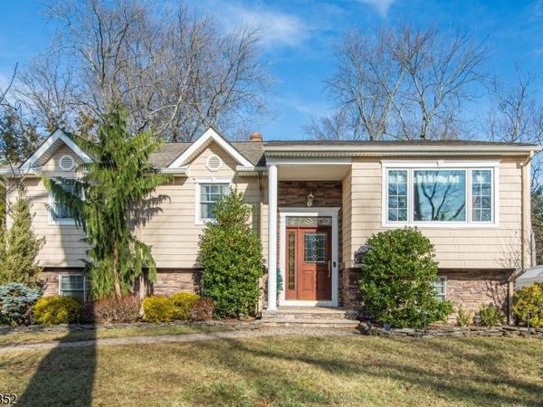 3 Springdale Rd, West Caldwell, NJ 07006