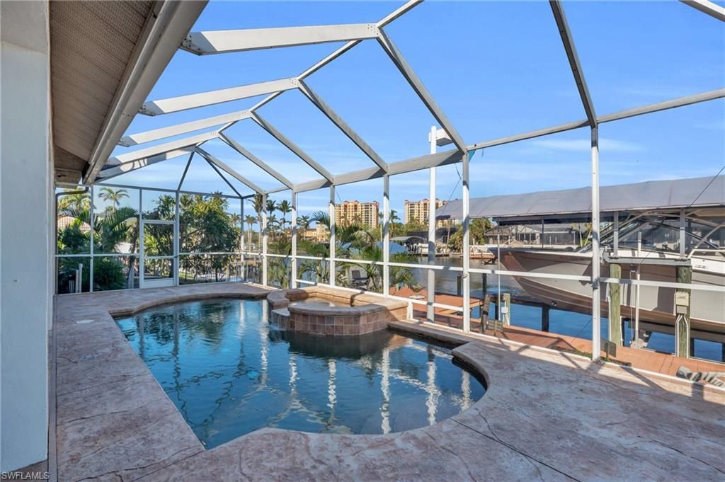 1519 Hermitage Ln, Cape Coral, FL 33914 Photo