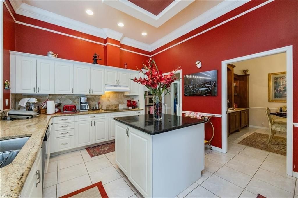 11745 Longshore Way E, Naples, FL 34119 Photo