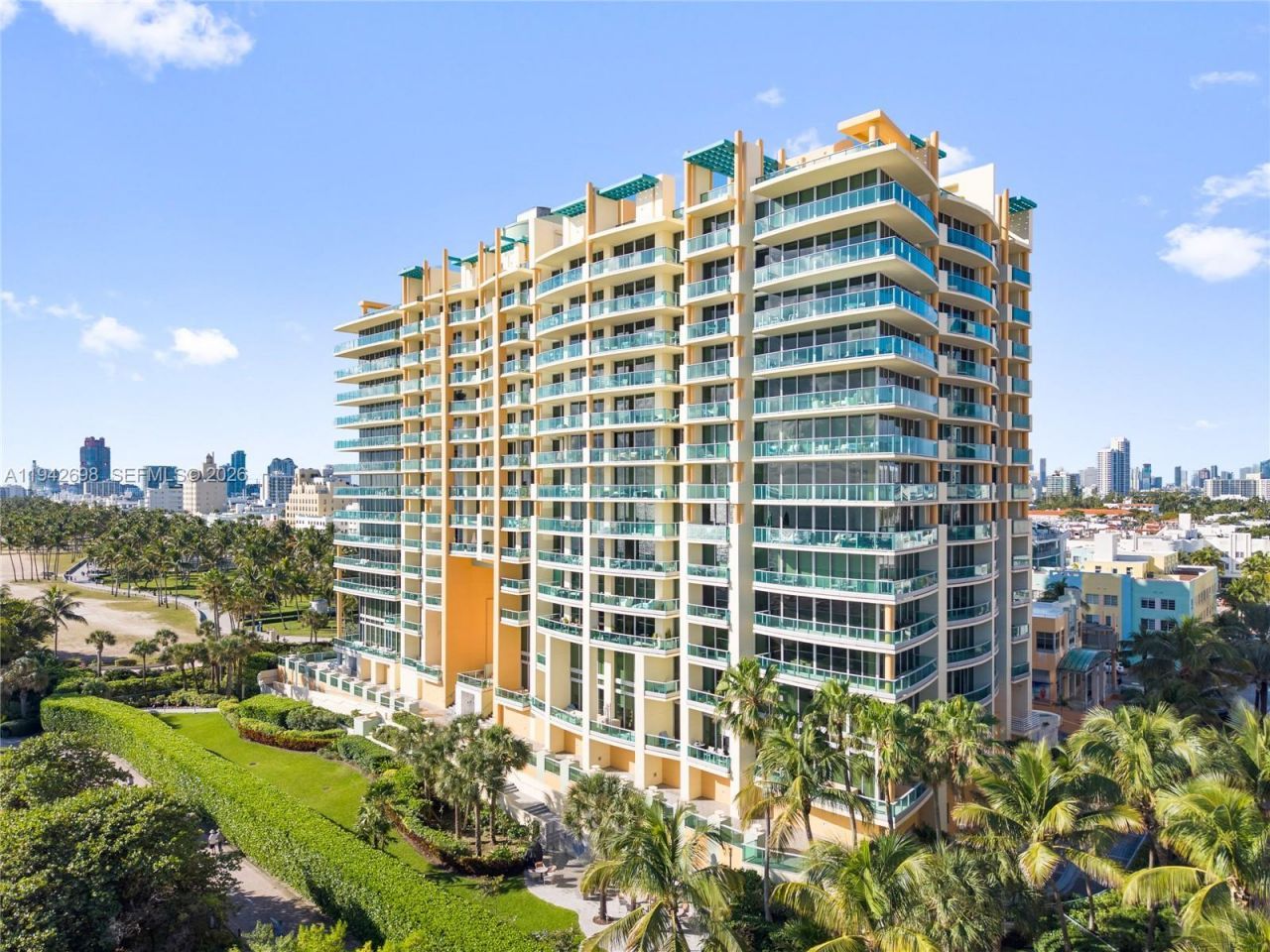 1455 Ocean Dr, Unit 1009, Miami Beach, FL 33139 Photo