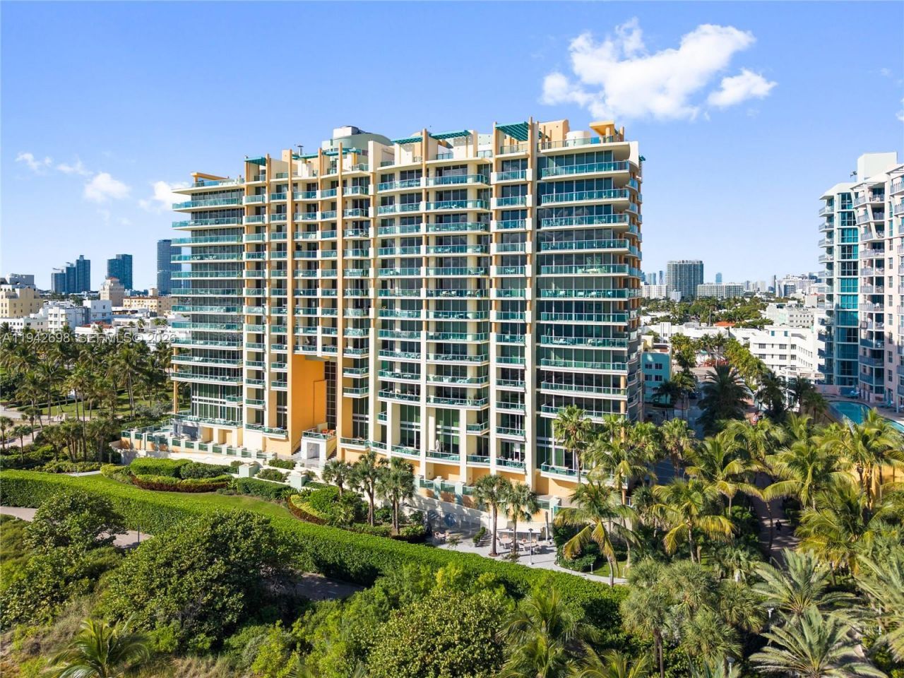 1455 Ocean Dr, Unit 1009, Miami Beach, FL 33139 Photo